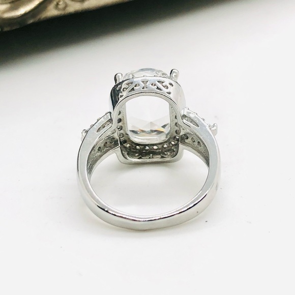 Vintage White Sapphire Statement Ring PRETTY!!! - Picture 6 of 17